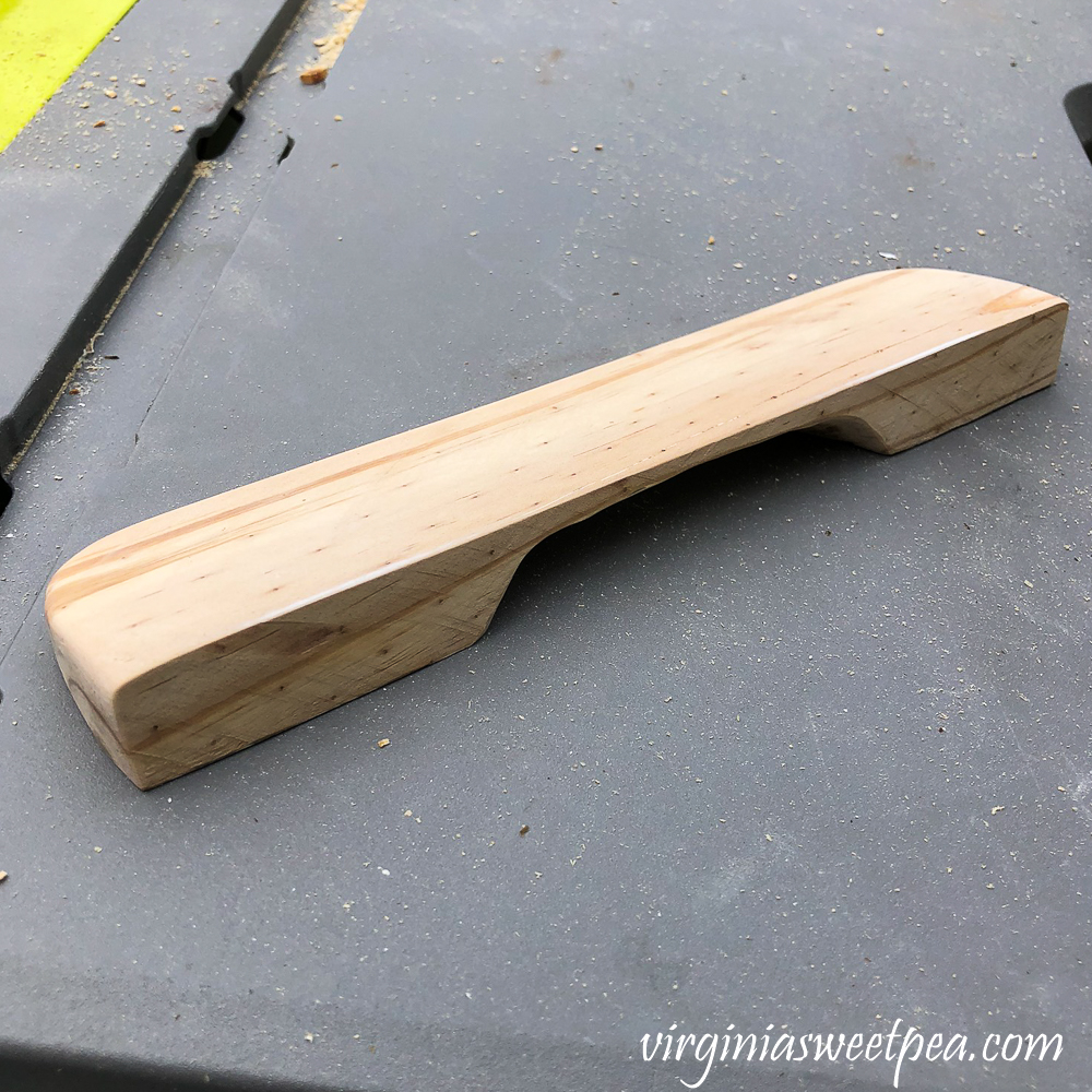 Making a wooden drawer pull to match a missing one on a desk