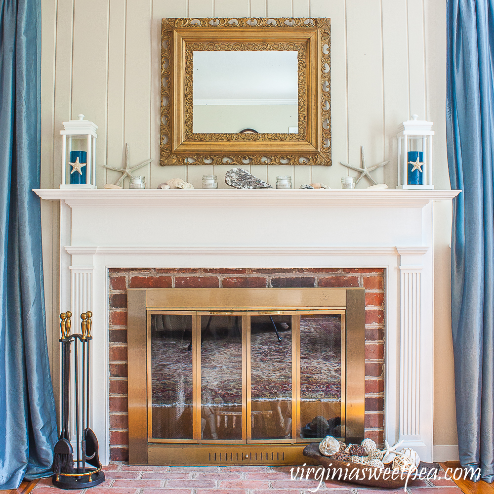 Coastal Themed Summer Mantel