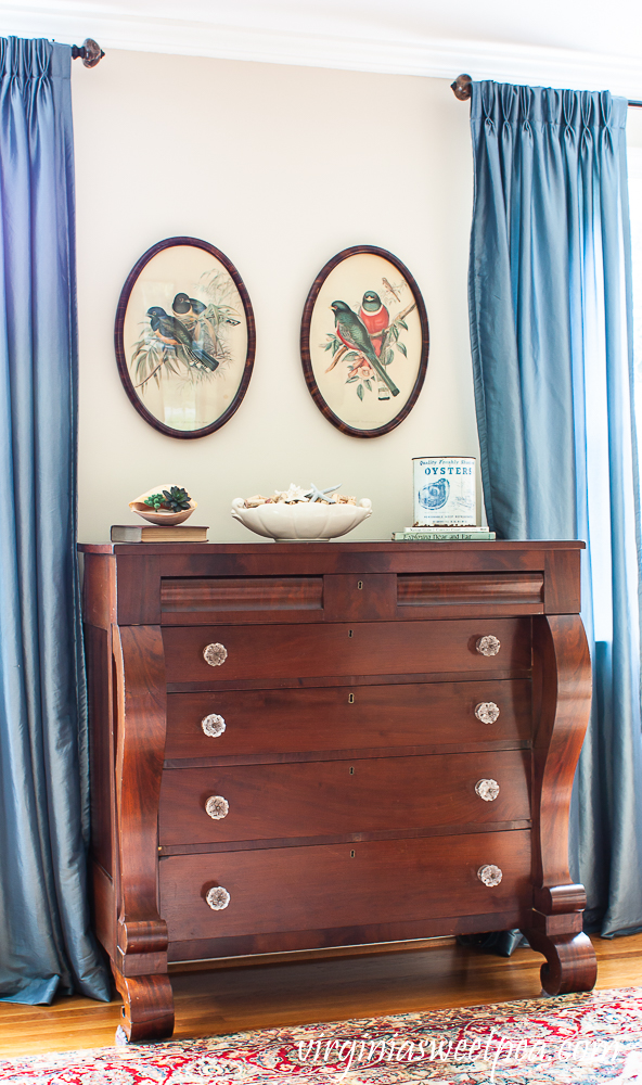 Living room decorated for summer with a vintage coastal theme