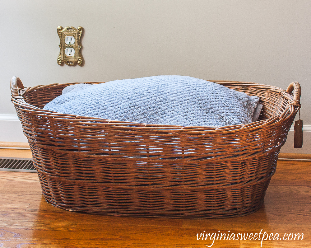 Vintage Woven Laundry Basket