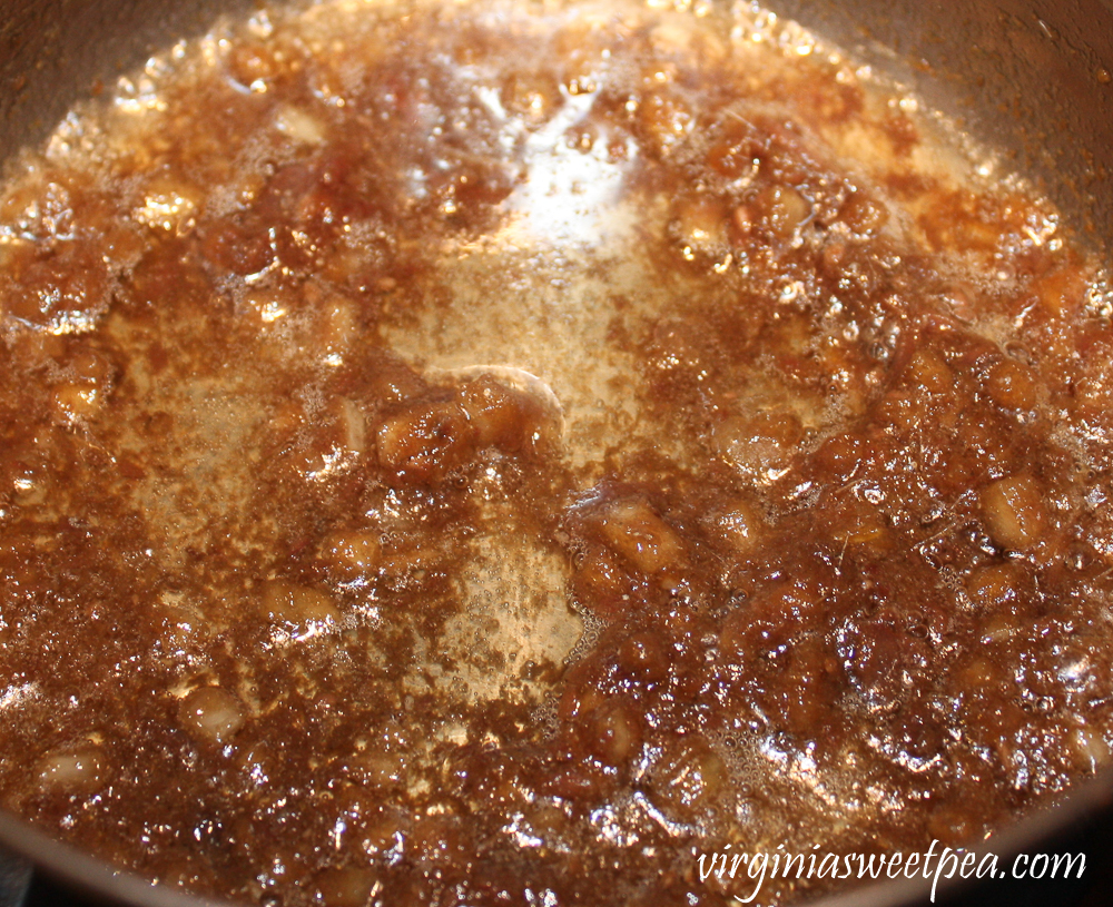 Sauce for roasted carrots made with anchovies and garlic