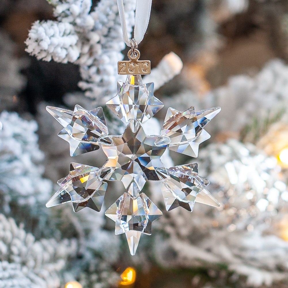 Winter Wonderland Christmas Tree with Swarovski Snowflake Ornaments