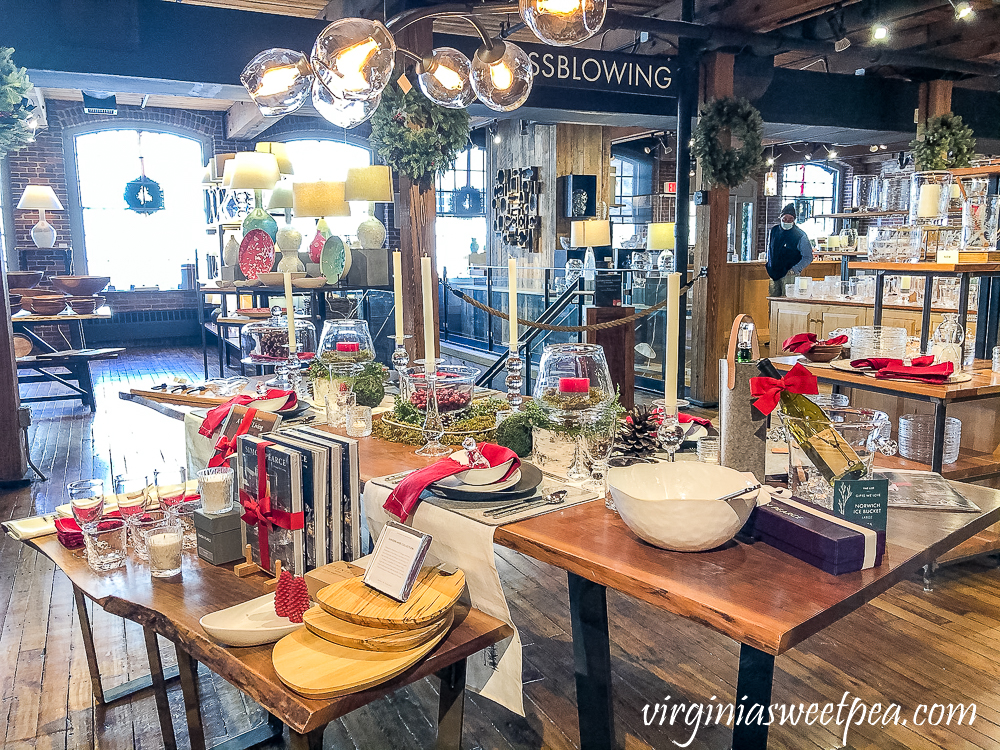 Christmas table at Simon Pierce, Quechee, Vermont