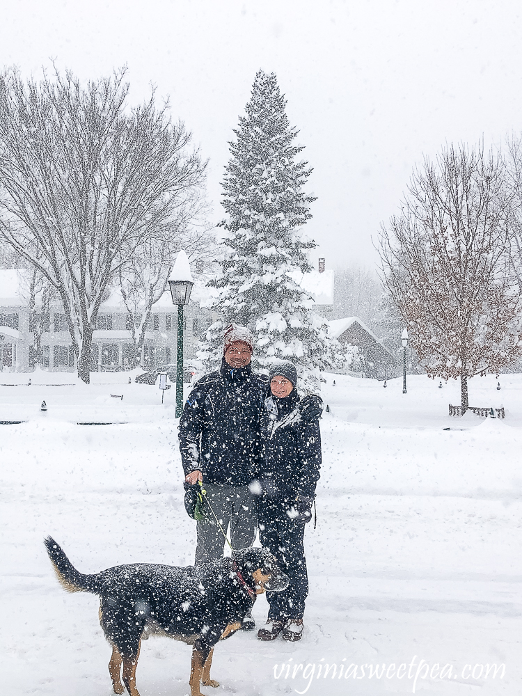 Family picture in Woodstock, Vermont in the snow