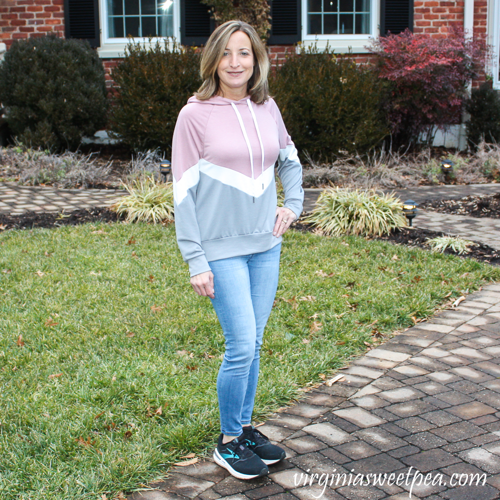 Stitch Fix Kaileigh Olivia Chevron ColorBlock Hooded Knit Top