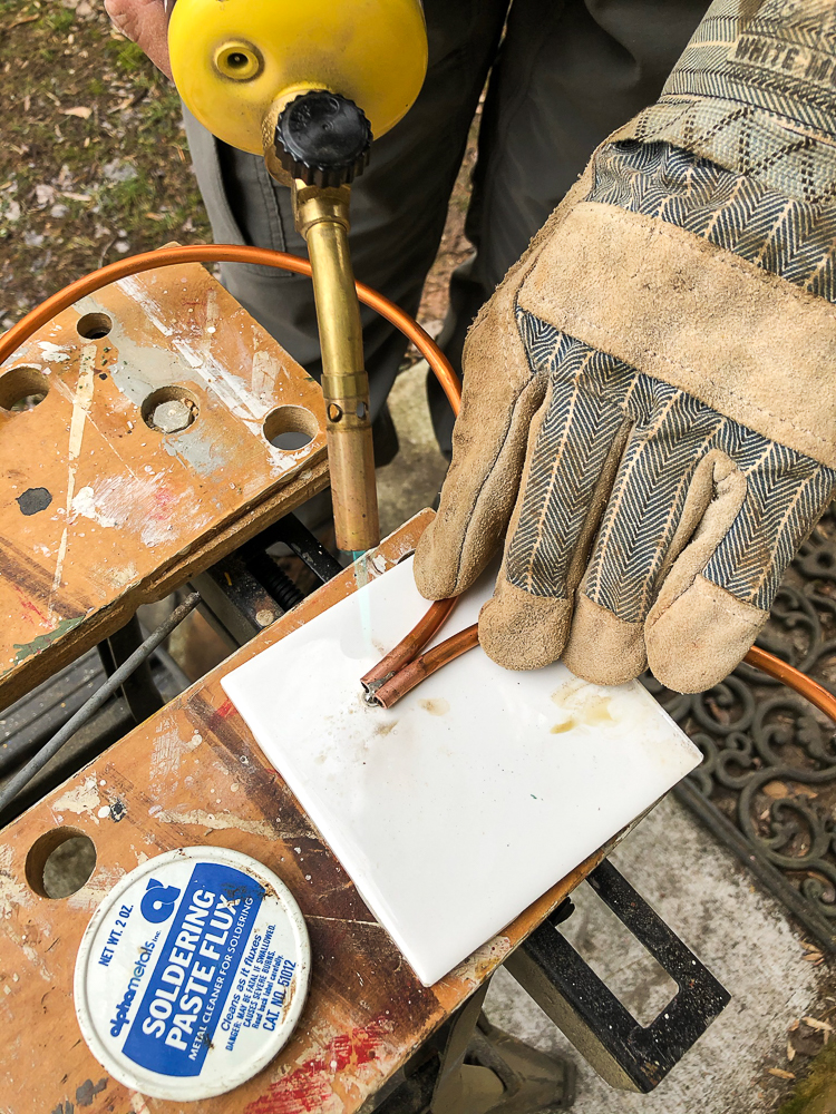 Soldering copper wire together