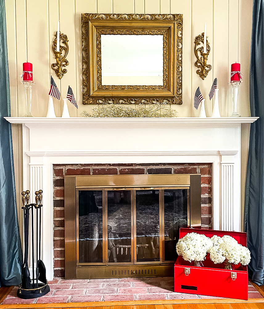 patriotic mantel