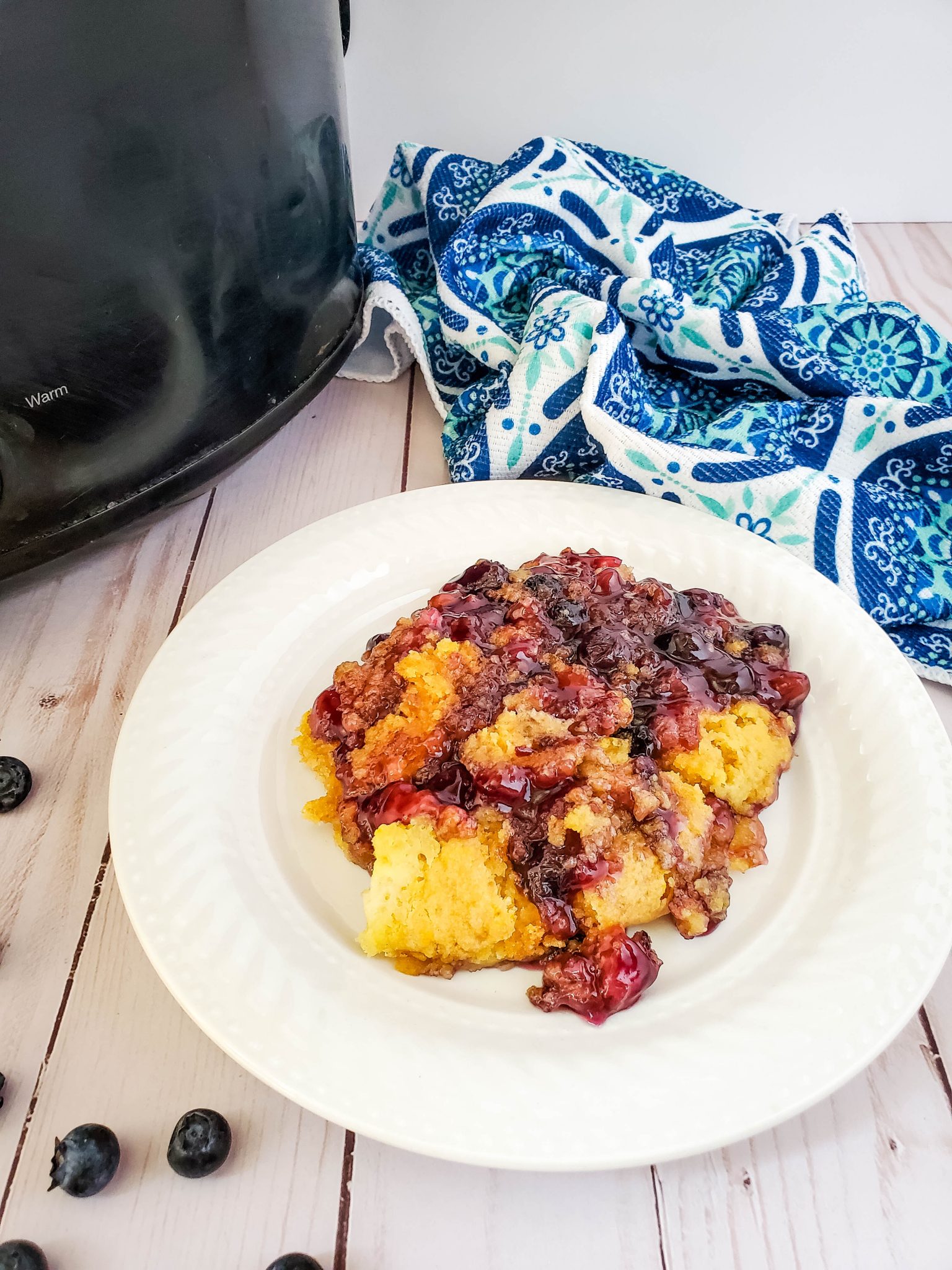 Crockpot Lemon Blueberry Dump Cake