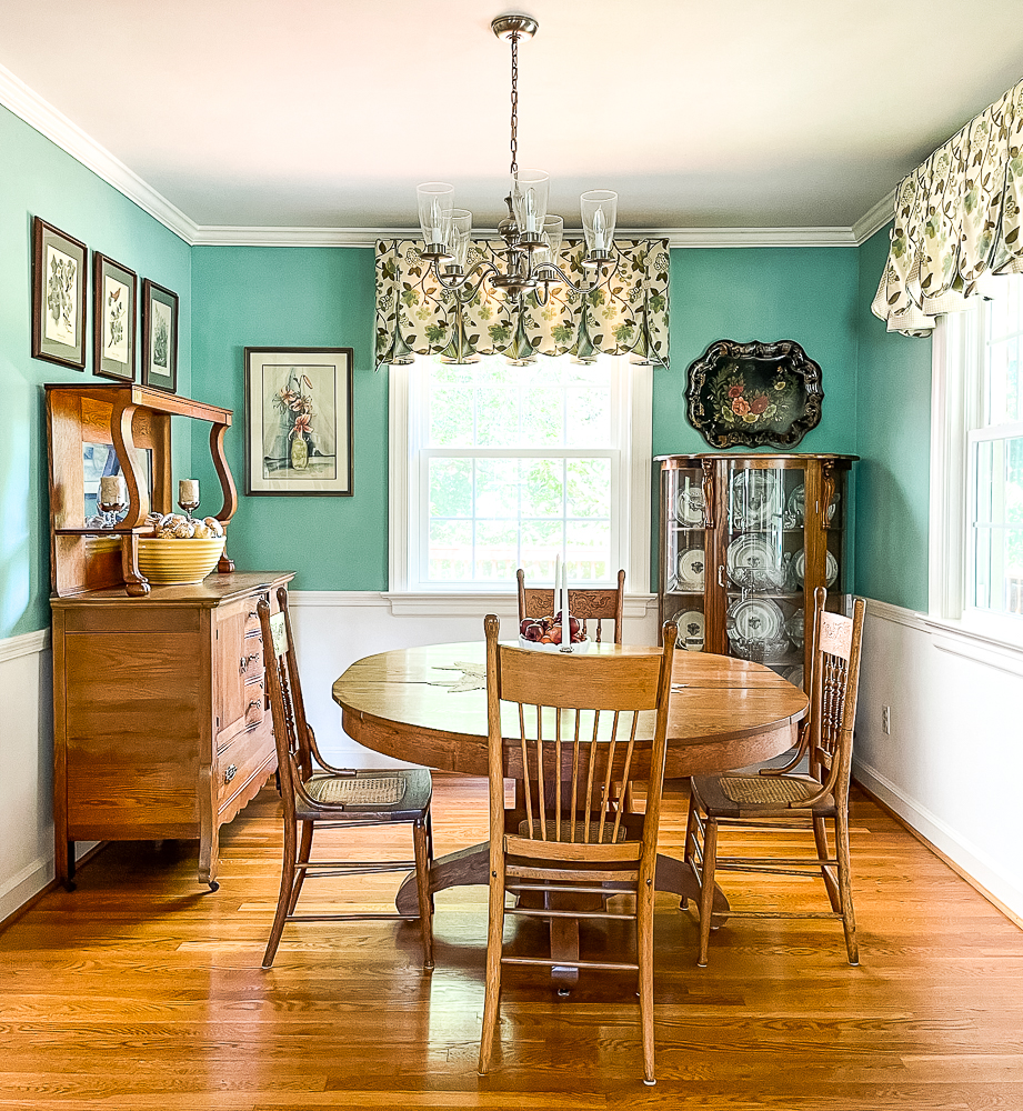 Dining Room Decorated for Fall