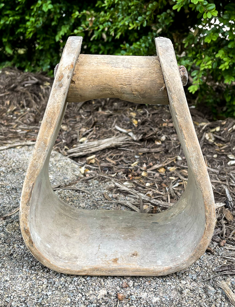 Vintage Wood Stirrup