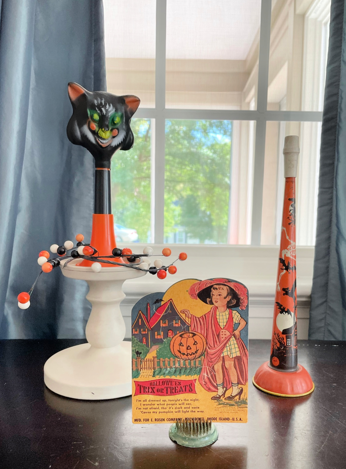 Vintage Halloween Toys and sucker holder card