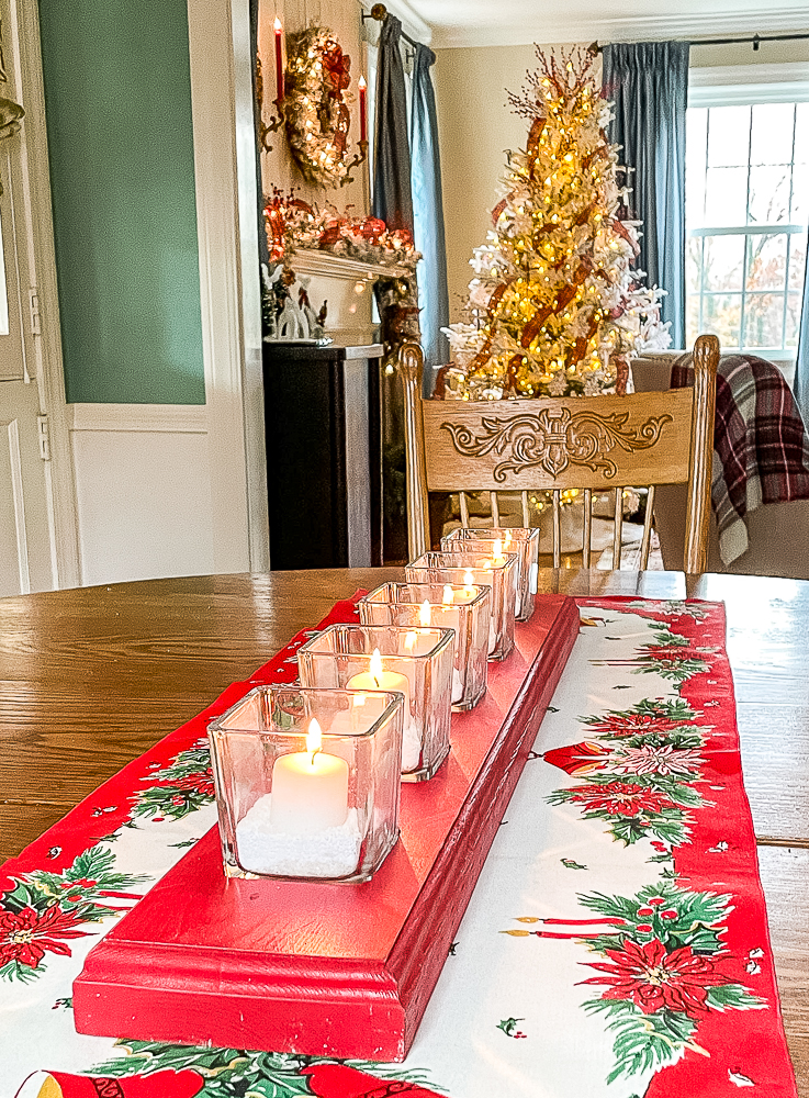 Dining room decorated for Christmas