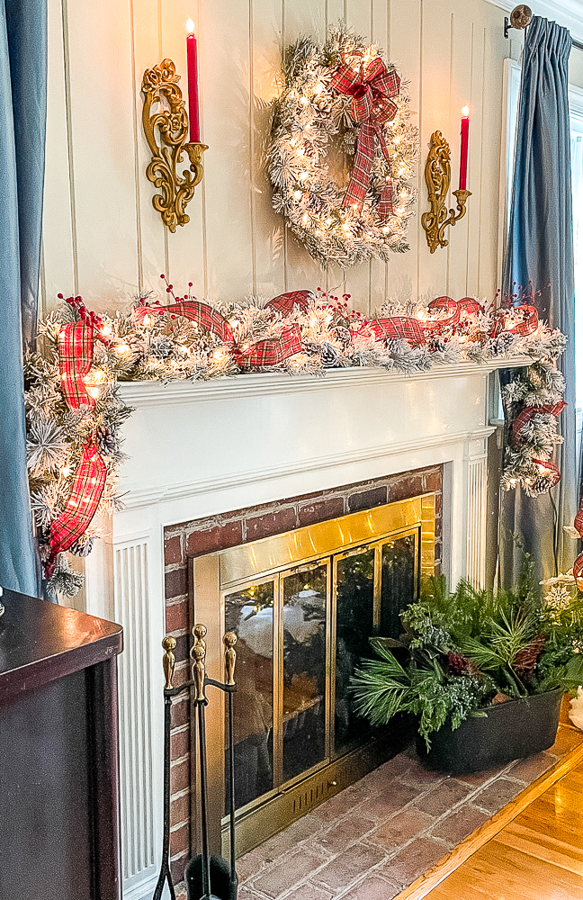 Formal living room decorated for Christmas