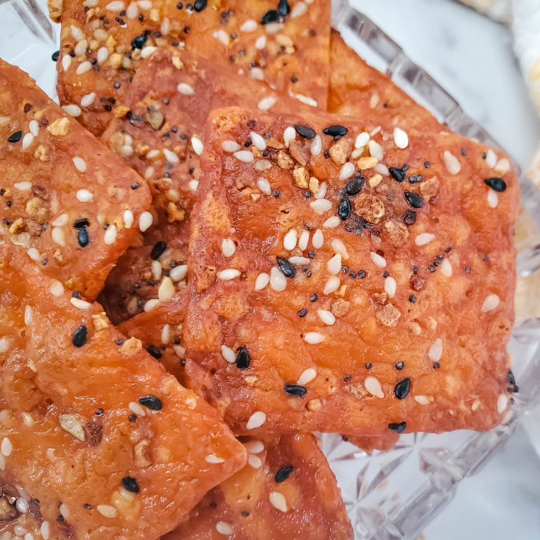 Keto Friendly Everything But the Bagel Crisps